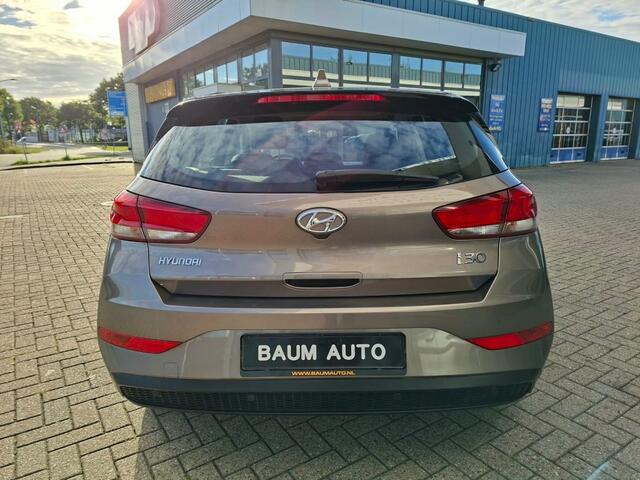Hyundai I 30 1.5 160PK AIRCO 5DEURS CRUISECONTROL