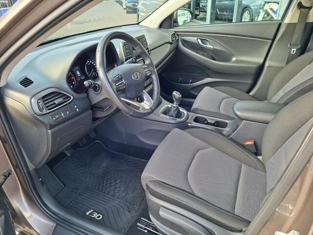 Hyundai I 30 1.5 160PK AIRCO 5DEURS CRUISECONTROL