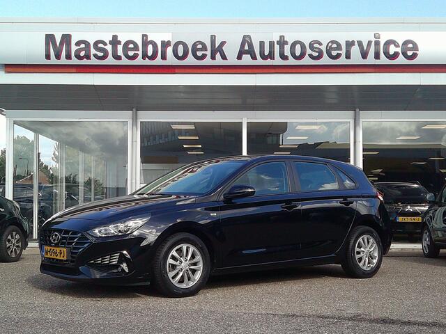Hyundai I 30 1.5 T-GDi MHEV Premium Staat in Hardenberg