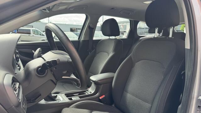 Hyundai I 30 Wagon 1.0 T-GDi MHEV Comf. AppleCarplay | Stoel-Stuurverw.