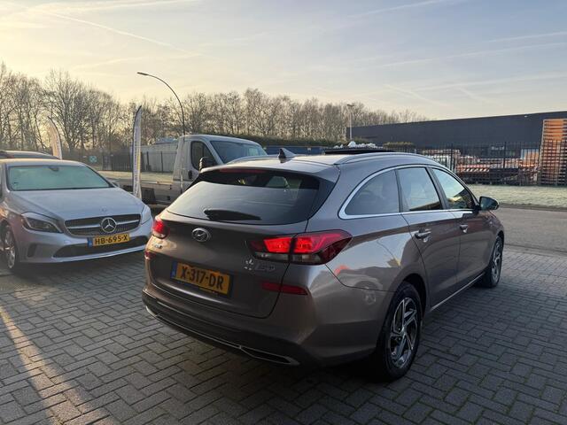 Hyundai I 30 Wagon 1.5 T-GDi MHEV Premium | 1E EIGENAAR | 3/6/12MND GARANTIE| LED | CARPLAY | SCHUIFDAK | DAB | NAVI | CRUISE | 160PK |