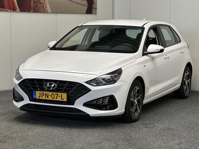Hyundai I 30 1.0 T-GDi MHEV COMFORT AUTOMAAT CRUISE CONTROL AIRCO ACHTERUITRIJCAMERA APPLE CARPLAY/ANDROID NAVIGATIE 16" LICHTMETALEN VELGEN ZEER MOOI !!