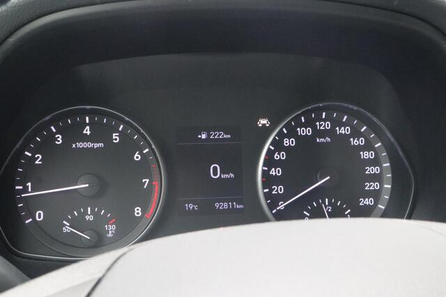 Hyundai I 30 1.4 i-Drive | Cruise control | Airconditioning | Bluetooth | Lichtmetaal | Lane assist