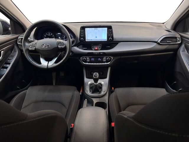 Hyundai I 30 Wagon 1.4 T-GDI Comfort I Trekhaak I Carplay I Cruise Control I Camera I Control
