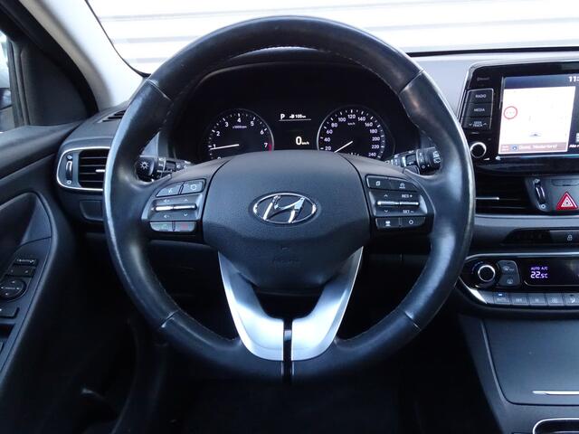 Hyundai I 30 Wagon 1.4 T-GDI Premium Automaat | Pano | Trekhaak | LED | Stoel-&Stuurverwarming