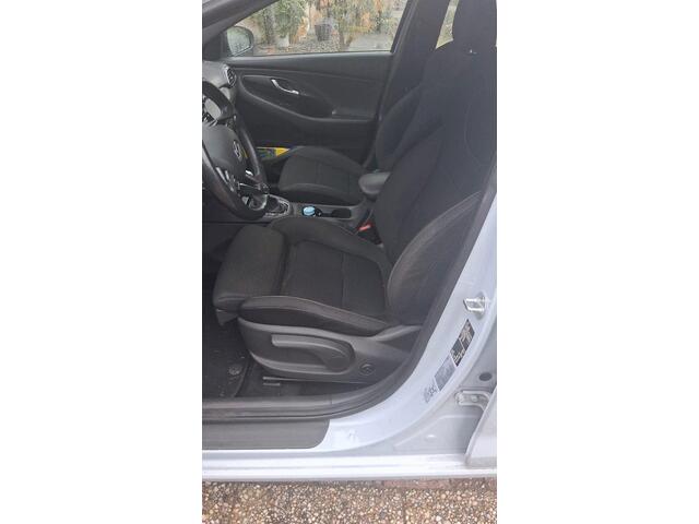 Hyundai I 30 1.4 T-GDI Premium 140 PK | Trekhaak | Stoelverwarming | Navigatie | Cruise Controle | Stuurwielverwarming – foto 4