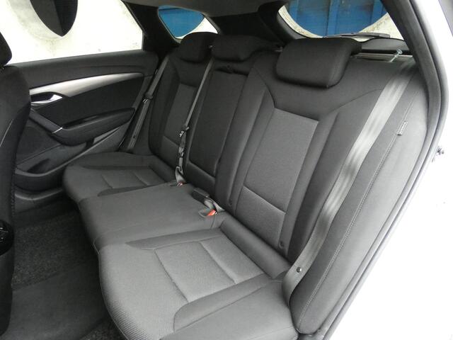 Hyundai I 40 Wagon 1.6 GDI Essence | NAVIGATIE |
