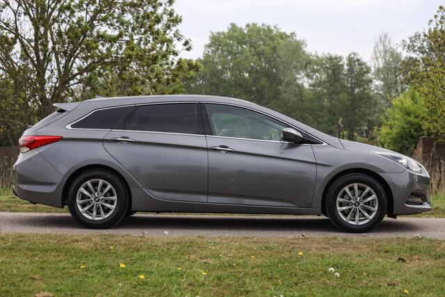 Hyundai I 40 Wagon 1.6 GDI Essence ? Navi ? Camera ? Stoelverwarming