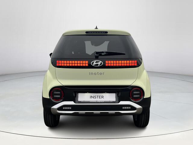 Hyundai INSTER Pulse 49 kWh | Nu in de showroom in Helmond! | 370km WLTP |