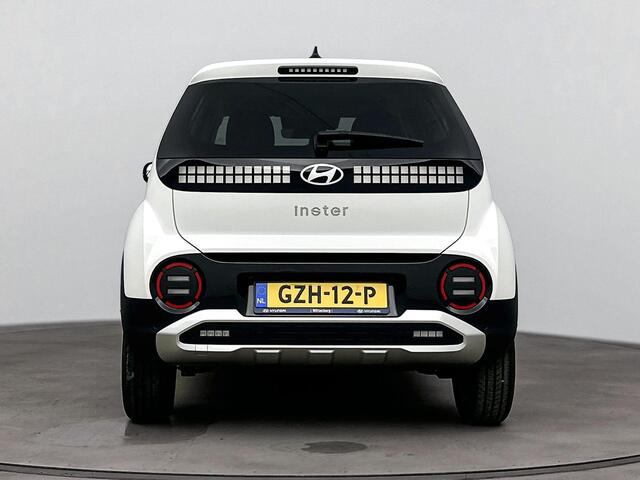 Hyundai INSTER Pulse 49 kWh | Winterpack | Warmtepomp | Stoel en stuurverwarming