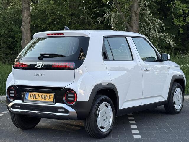 Hyundai INSTER E-Motion 42 kWh | ¤1295 KORTING | CLIMATE CONTROL | NAVIGATIE | CAMERA | SENSOREN |
