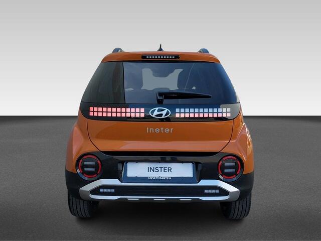 Hyundai INSTER Evolve 49 kWh VAN: ¤29.770 VOOR: ¤28.270