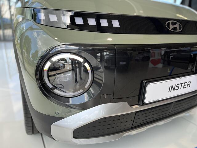 Hyundai INSTER Evolve 49 kWh | Meest luxe uitvoering | Gratis Upgrade voordeel | Rijklaarprijs! |