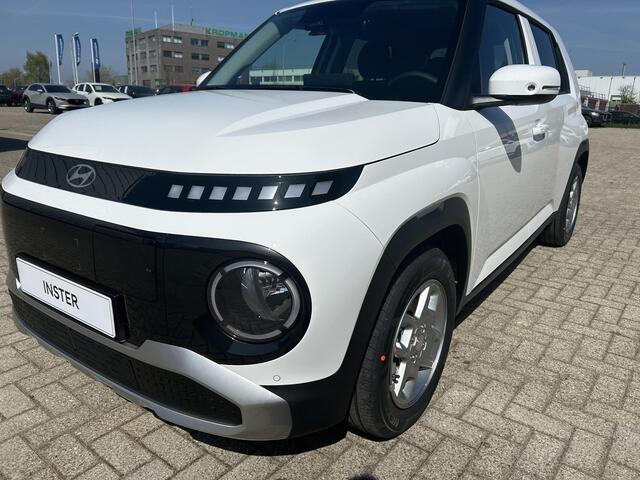 Hyundai INSTER Evolve 49 kWh