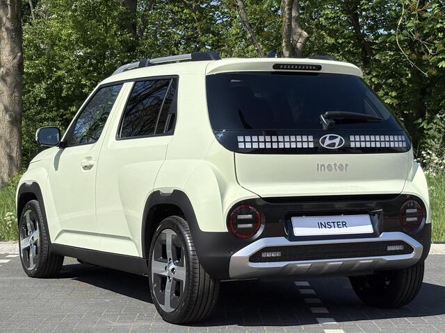 Hyundai INSTER Evolve Sky 49 kWh |¤3090 KORTING|360 CAMERA|STOELVERWARMING|SENSOREN VOOR & ACHTER| SCHUIF/-KANTEL DAK|