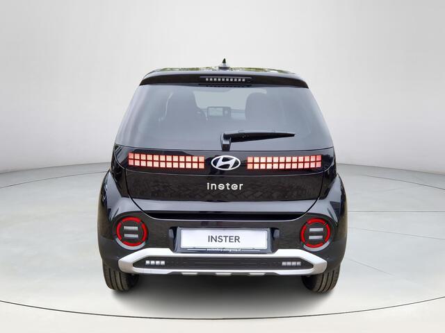 Hyundai INSTER Pulse 49 kWh | 3.000,- korting | Rijklaarprijs! | 17-inch wielen (niet op de foto's) | Adaptief Cruise Control