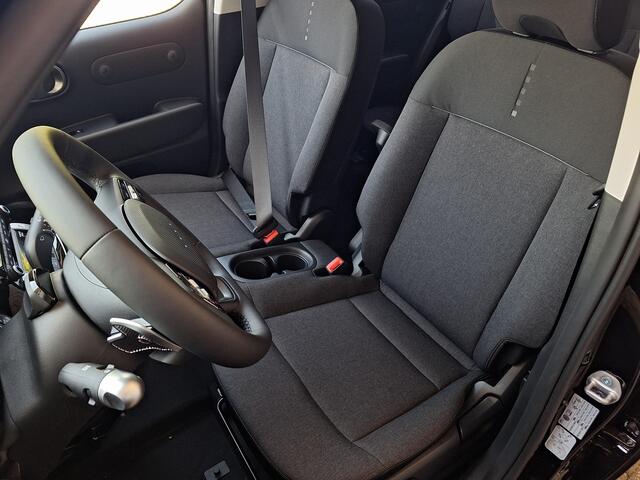 Hyundai INSTER Evolve 49 kWh | Winterpack | Uit voorraad leverbaar | Warmtepomp | Stoel en stuurverwarming | Parkeersensoren voor en achter | Adaptieve cruise control