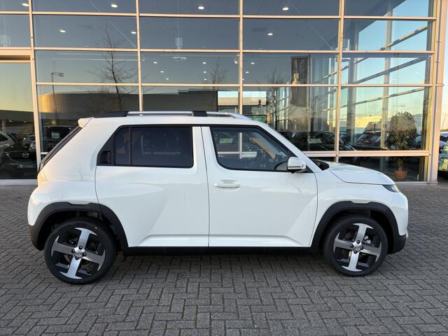 Hyundai INSTER Evolve 49 kWh met Winter Pack + Tech Pack