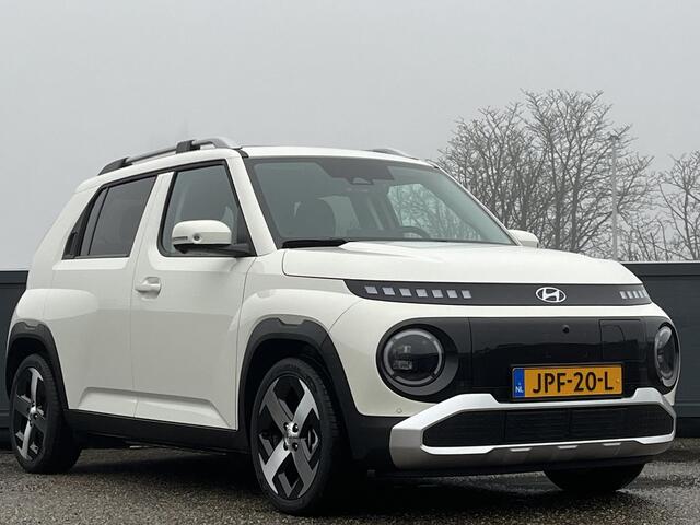 Hyundai INSTER Evolve Sky 49kWh 116pk | ¤2.520 KORTING | 360° CAMERA | STOELVERW. | PARKEERSENSOREN VOOR & ACHTER | SCHUIF/KANTELDAK |