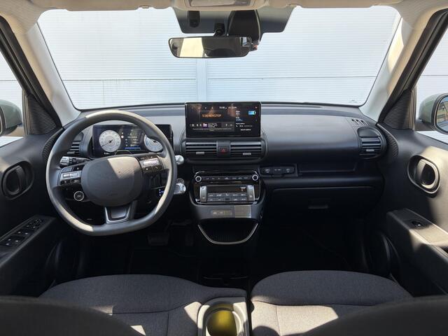 Hyundai INSTER E-Motion 49 kWh / lage kilometers / Airco (automatisch) / Navigatiesysteem / Apple Carplay/Android Auto /
