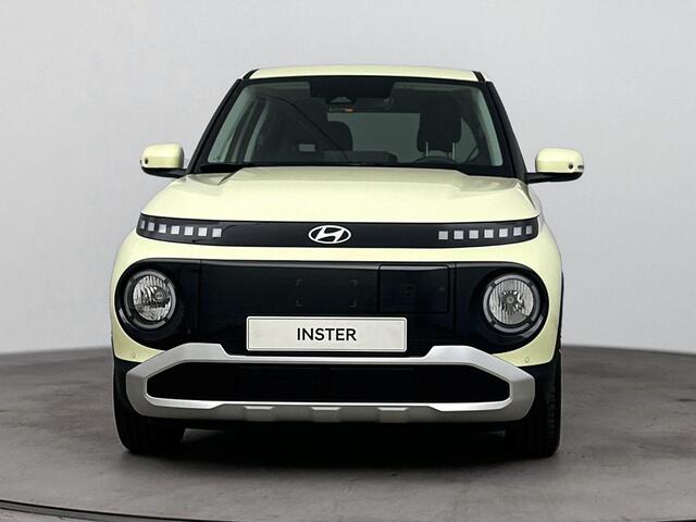 Hyundai INSTER Pulse 49 kWh | SNEL LEVERBAAR | WINTER PACK | WARMTEPOMP | VERSCHUIFBARE ACHTERBANK | PARKEERSENSOREN RONDOM | NAVI | APPLE CARPLAY/ANDROID AUTO |