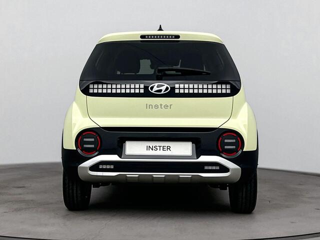 Hyundai INSTER Pulse 49 kWh | SNEL LEVERBAAR | WINTER PACK | WARMTEPOMP | VERSCHUIFBARE ACHTERBANK | PARKEERSENSOREN RONDOM | NAVI | APPLE CARPLAY/ANDROID AUTO |