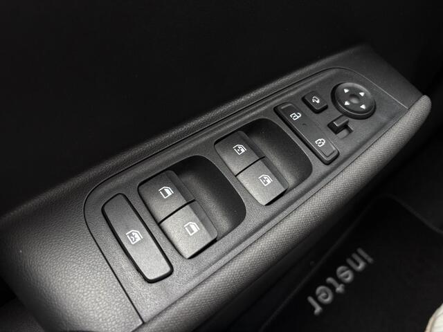 Hyundai INSTER Evolve 49 kWh / Uit voorraad leverbaar / Apple Carplay/Android Auto / Navigatie / Airco /