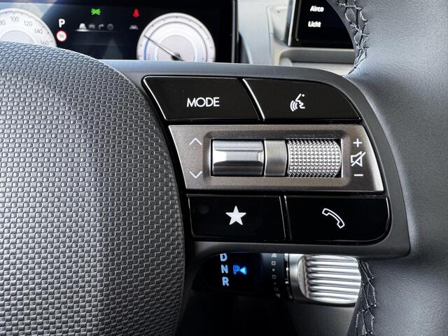 Hyundai INSTER Evolve 49 kWh / ¤3000,- Voordeel / Snel Leverbaar / Adaptive Cruise / Keyless / Navigatie /