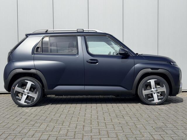 Hyundai INSTER Evolve 49 kWh LED Verlichting / 17 Inch / Dynamische Navigatie / Achteruitrijcamera / Parkeersensoren Voor + Achter /