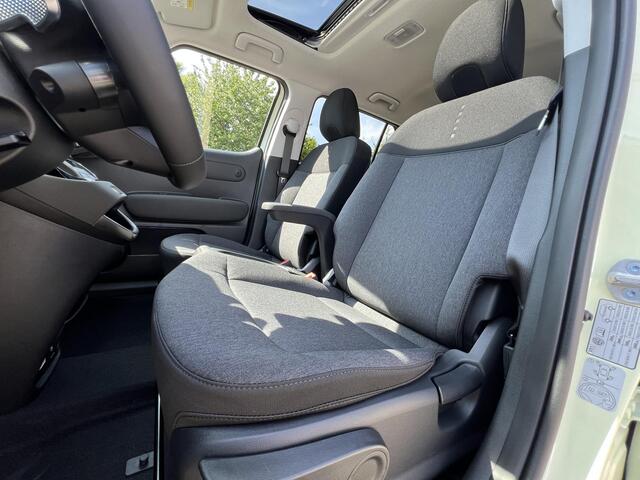 Hyundai INSTER Evolve Sky Plus 49 kWh | Adaptieve Cruise Control | Apple Carplay / Android Auto | Stoel / Stuur verwarming | Uit Voorraad Leverbaar |