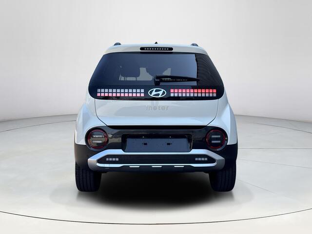 Hyundai INSTER Pulse Advanced 42 kWh | WK Deal | Uit voorraad leverbaar! | Keyless entry en start | Adaptieve cruise control | Full led koplampen | 17 inch metalen velgen | Climate control | AppleCarplay en Android Auto