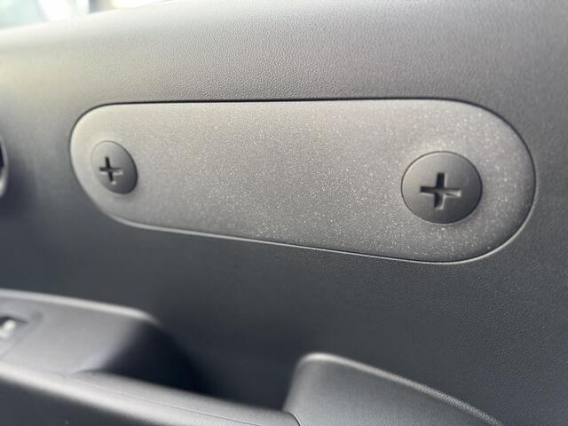 Hyundai INSTER E-Motion 42kWh 116pk | UIT VOORRAAD LEVERBAAR | NAVI | CAMERA | PARKEERSENSOREN | APPLE CARPLAY/ ANDROID AUTO |