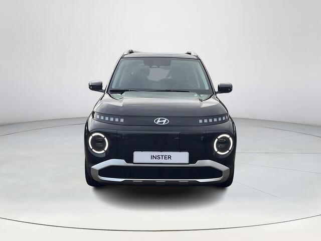 Hyundai INSTER Evolve 49 kWh | Rijklaarprijs | Tech en winterpack |