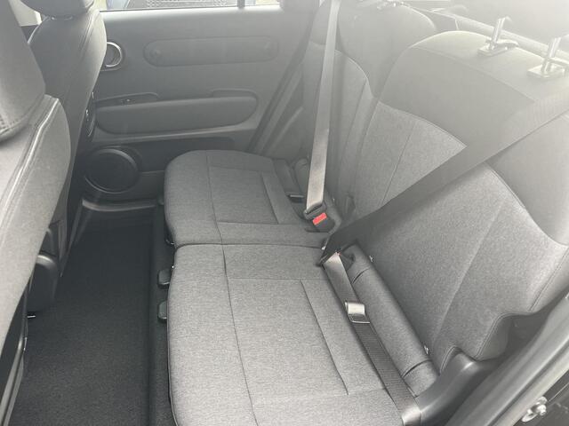 Hyundai INSTER Evolve 49 kWh | Rijklaarprijs | Tech en winterpack |