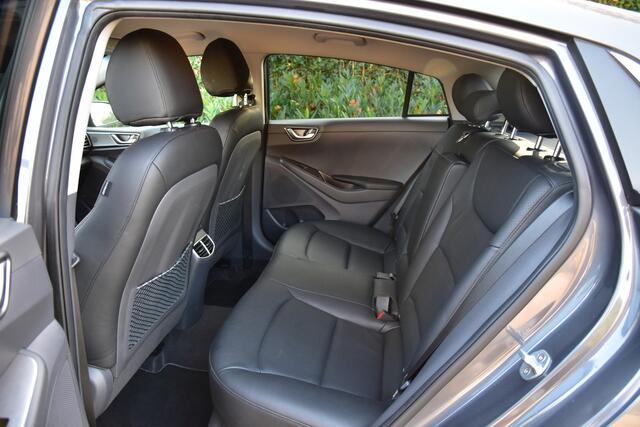 Hyundai IONIQ Comfort EV 38 kWh | ¤13950 NA SUBSIDIE | LEDER | STOELVERW | CARPLAY