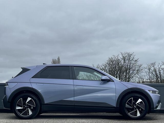 Hyundai IONIQ 5 Connect 84 kWh |¤4575 KORTING|84 KWH ACCUPAKKET|STOEL/-STUUR VERWARMING|WARMTEPOMP|