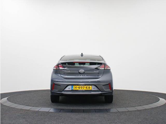 Hyundai IONIQ Comfort EV 38 kWh | Stoelverwarming | 1e Eigenaar