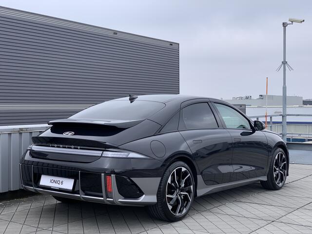 Hyundai IONIQ 6 Connect 77 kWh | LEDER CUSTOM | 20 INCH VELGEN | KEYLESS | LONG RANGE |