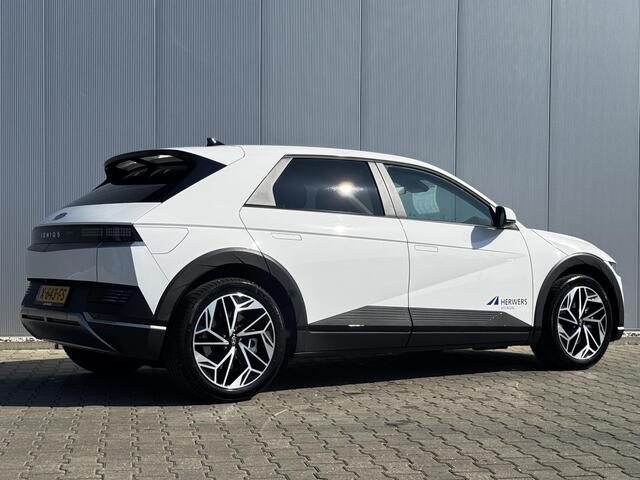 Hyundai IONIQ 5 Connect+ 58 kWh / Cruise Control Adaptief / Airco Automatisch / Navigatie / Volledig Dealer Onderhouden / Bluetooth /