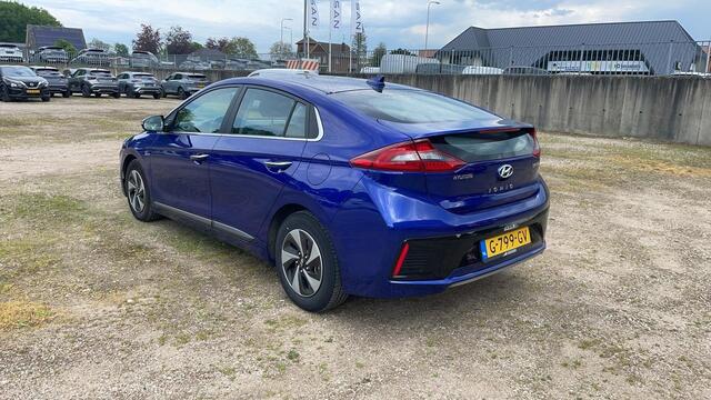 Hyundai IONIQ 1.6 GDi Premium