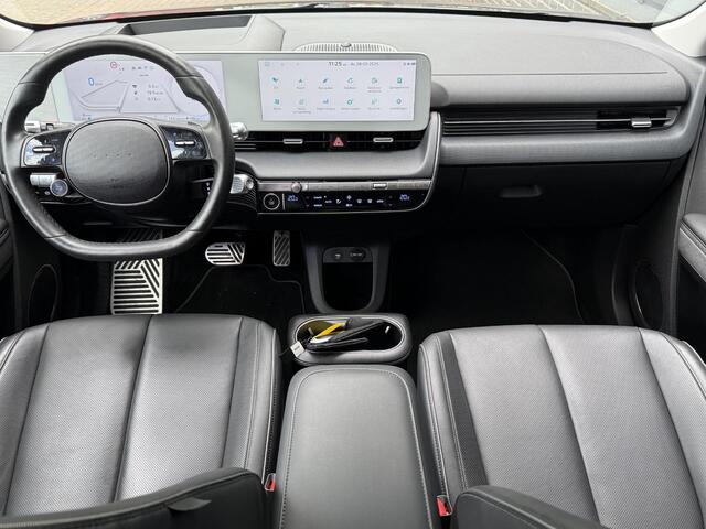 Hyundai IONIQ 5 Connect+ 77.4 kWh / Trekhaak / 1600KG Trekgewicht / Elektrische Stoelen / Stoel+Stuur Verwarming / Elektrische Achterklep / Keyless /