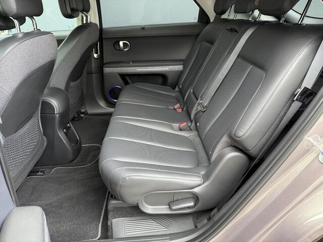 Hyundai IONIQ 5 Connect+ 77.4 kWh / Trekhaak / 1600KG Trekgewicht / Elektrische Stoelen / Stoel+Stuur Verwarming / Elektrische Achterklep / Keyless /
