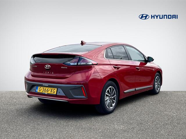 Hyundai IONIQ Comfort EV 38 kWh | Navigatie | Camera | Adapt. Cruise Control | Apple Carplay/Android Auto | Keyless Entry | Rijklaarprijs!