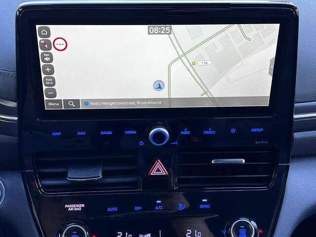 Hyundai IONIQ 1.6 GDi PHEV Comfort Automaat / Dealer onderhouden / Accu SoH 100% / EAER 52 km / Adapt. CC / Stuur- en stoelverwarming / Bluelink navigatie / Apple Carplay Android / Winterwielenset inclusief /