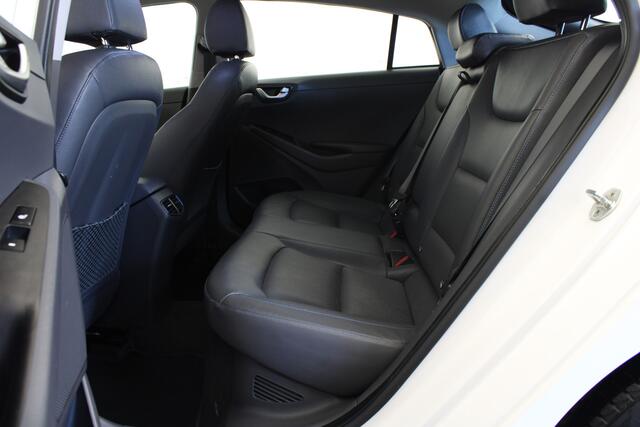 Hyundai IONIQ 1.6 GDi First Edition |Stoel/stuur verwarming|