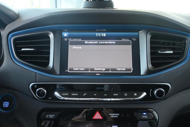 Hyundai IONIQ 1.6 GDi Hybride First Edition Automaat Clima Navigatie Schuifdak Rijklaarprijs Inruil Mogelijk!
