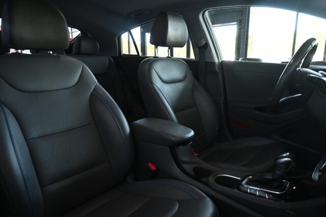 Hyundai IONIQ 1.6 GDi Hybride First Edition Automaat Clima Navigatie Schuifdak Rijklaarprijs Inruil Mogelijk!