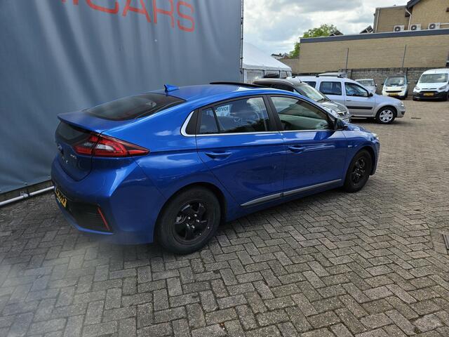 Hyundai IONIQ 1.6 GDi AUTOMAAT NAVI TEL LM CAMERA SK DAK