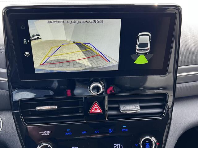 Hyundai IONIQ 1.6 GDi PHEV Comfort Smart Automaat / Dealer onderhouden / Weinig km / Accu SoH 100% / EAER 52km / Bluelink navigatie / Apple Carplay Android /