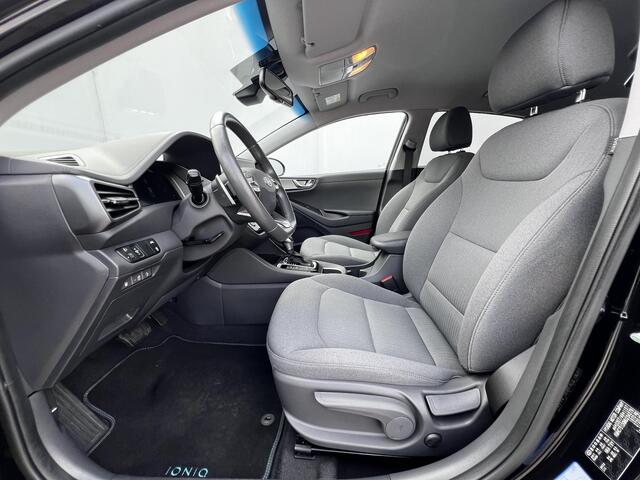 Hyundai IONIQ 1.6 GDi PHEV Comfort Smart Automaat / Dealer onderhouden / Weinig km / Accu SoH 100% / EAER 52km / Bluelink navigatie / Apple Carplay Android /